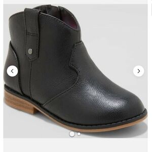 Cat And Jack size 7 Black Tiffy Boots New Without Tags